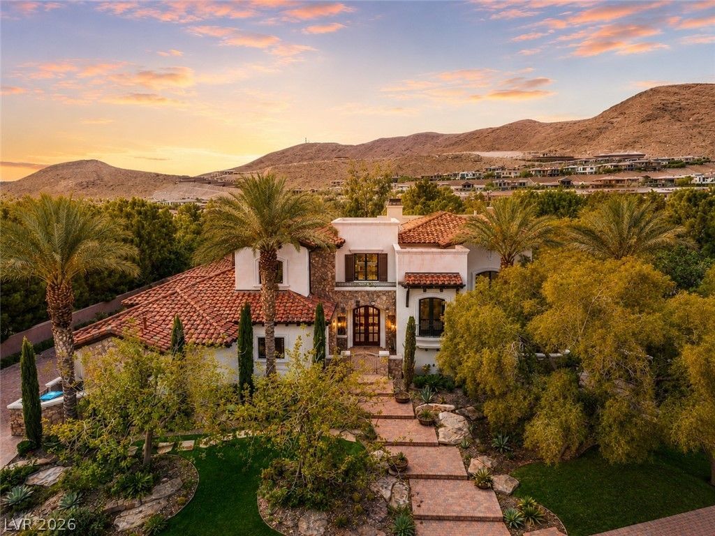 21 Olympia Hills Circle, Las Vegas, NV 89141