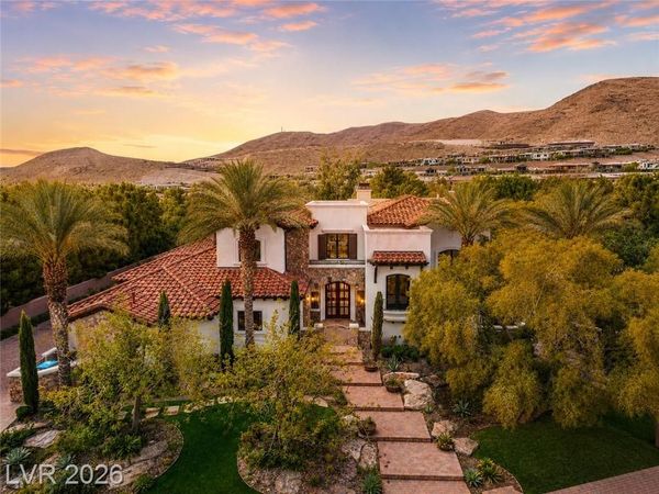 21 Olympia Hills Circle, Las Vegas, NV 89141