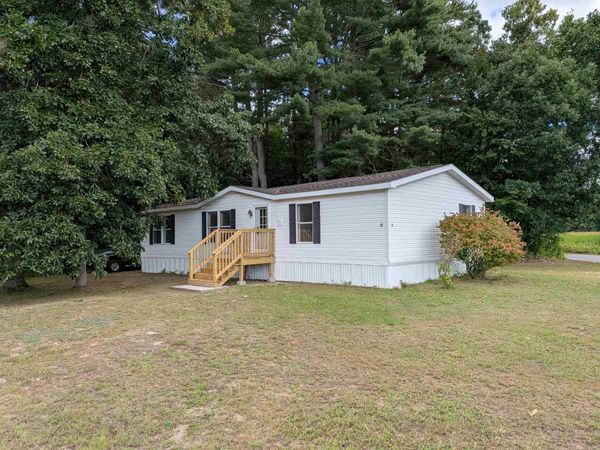 545 Elm Street, Unit 34, Milford, NH 03055