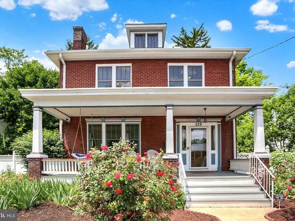 528 S HANOVER STREET, CARLISLE, PA 17013