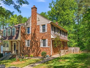 3979 BURNING BUSH COURT , FAIRFAX, VA 22033