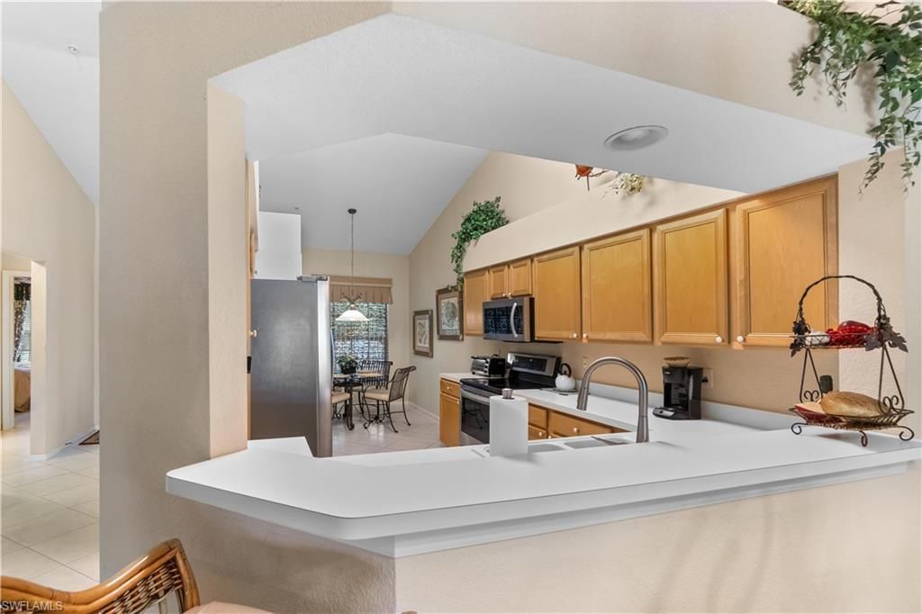 1980 Willow Bend Cir , Unit 7-204, Naples, FL 34109 Photo