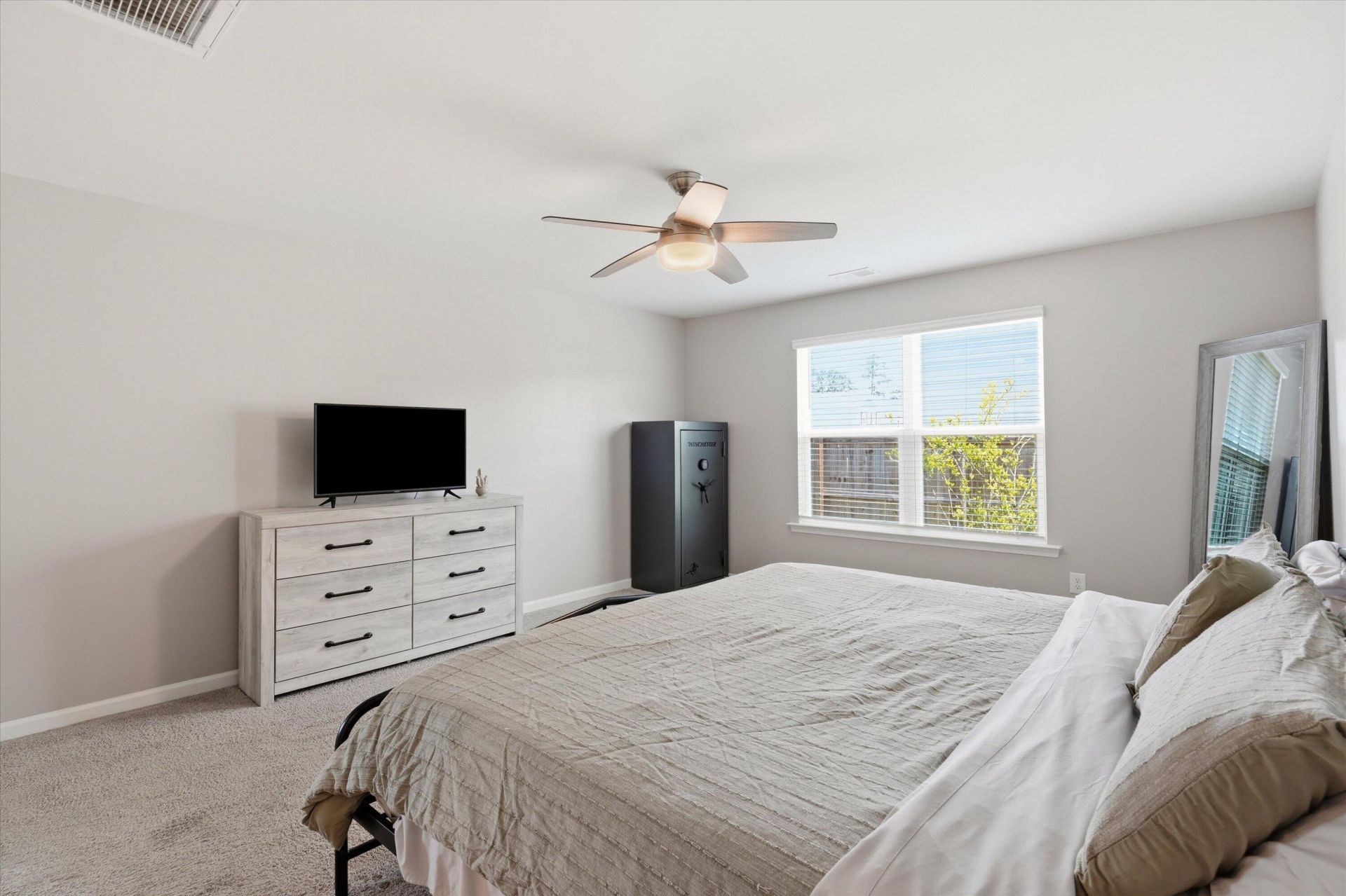 428 White Scallop Way Photo 14