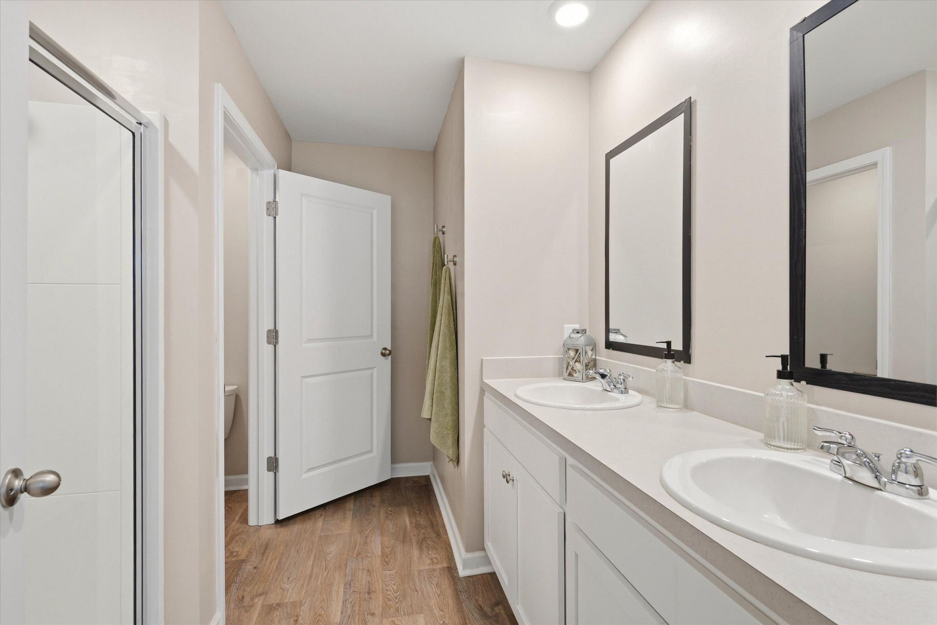428 White Scallop Way Photo 16