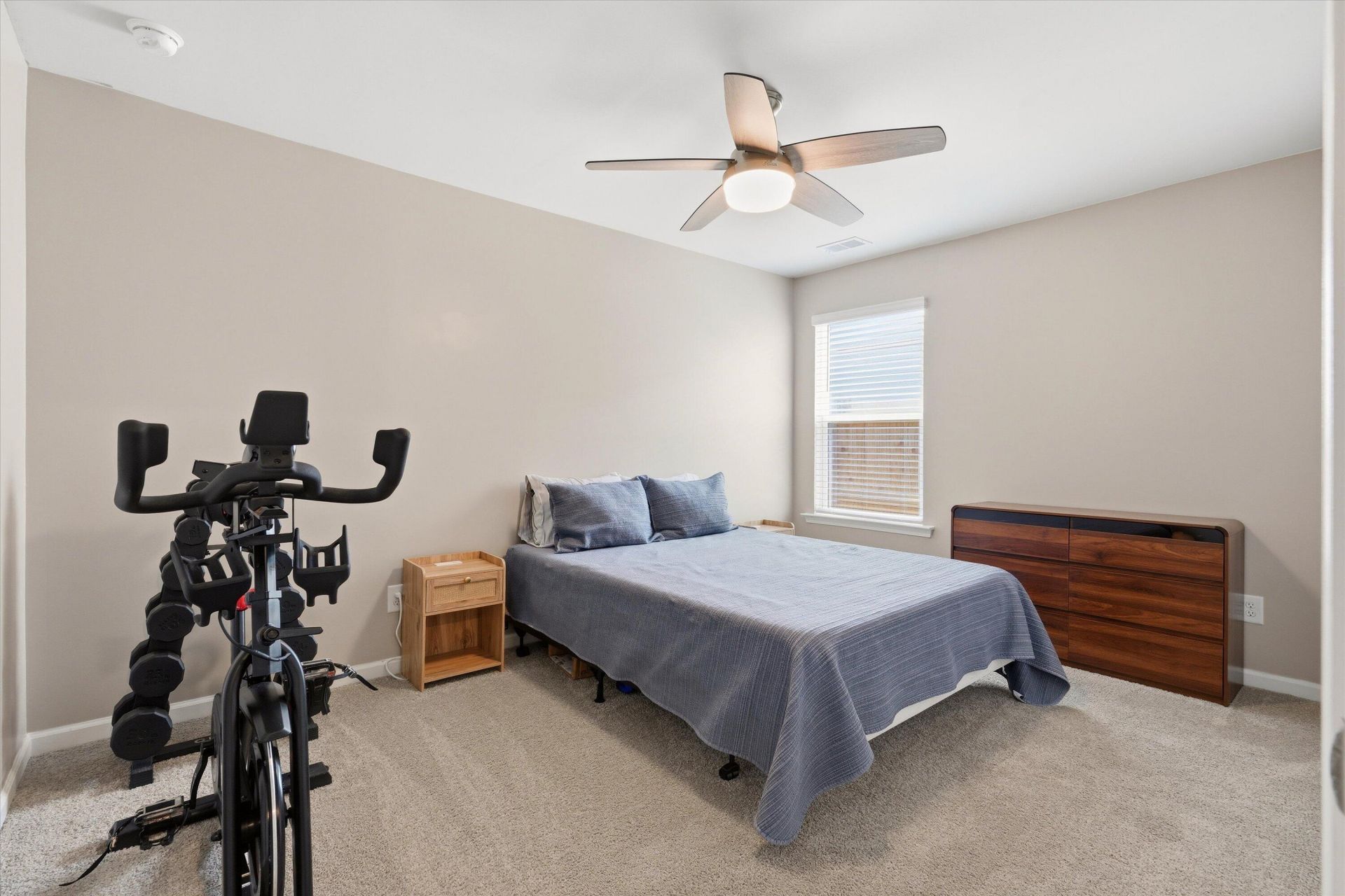 428 White Scallop Way Photo 18