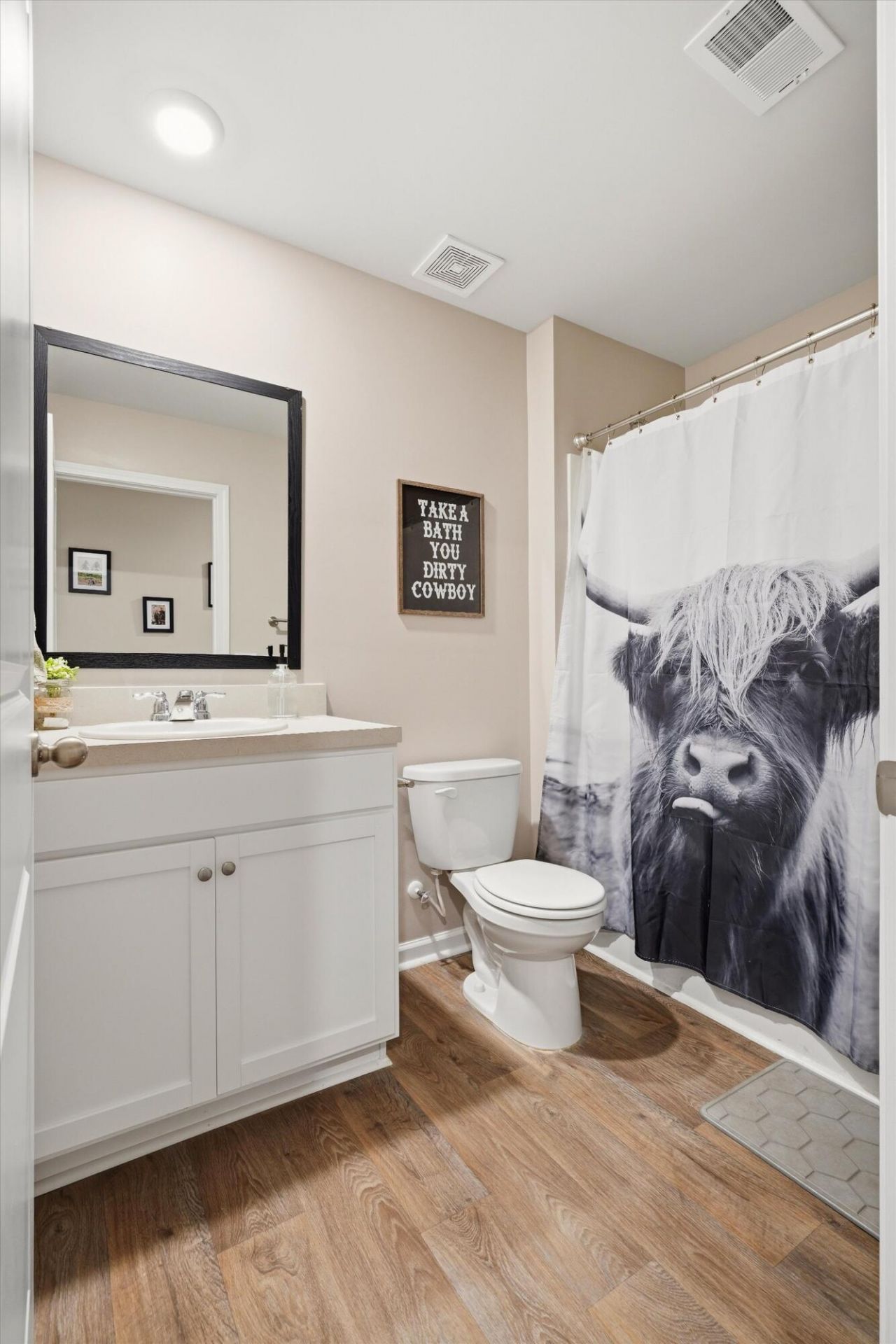 428 White Scallop Way Photo 22