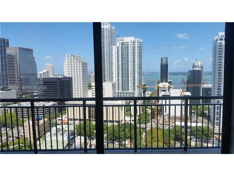 999 SW 1st Ave, Unit 2402, Miami, FL 33130 Photo