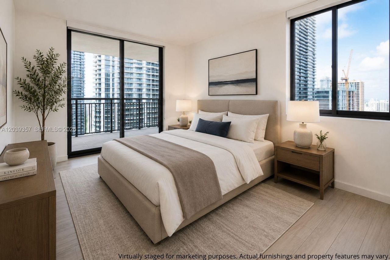 999 SW 1st Ave, Unit 2402, Miami, FL 33130 Photo