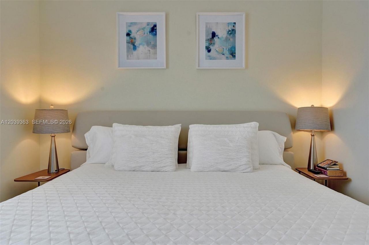 1529 Shoreline Way , Unit 1529, Hollywood, FL 33019 Photo