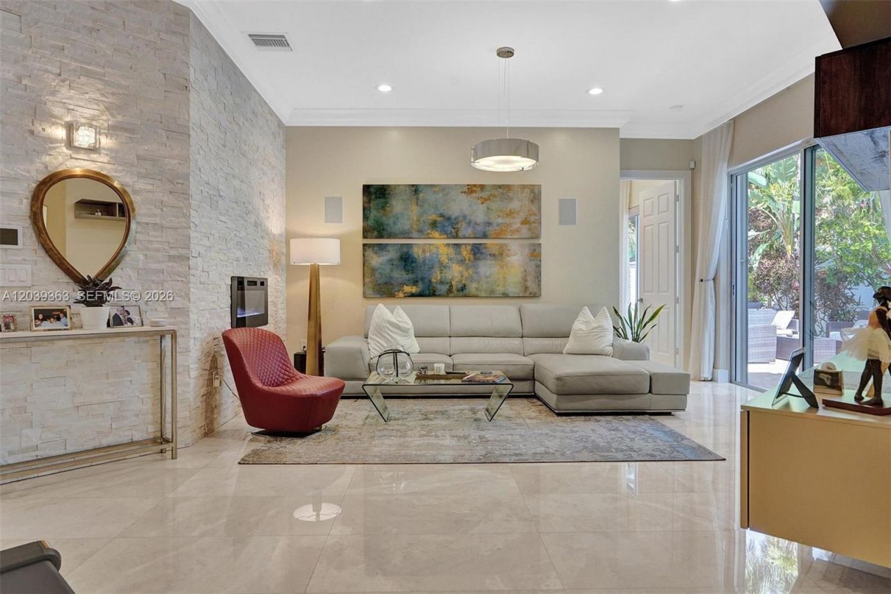 1529 Shoreline Way , Unit 1529, Hollywood, FL 33019 Photo