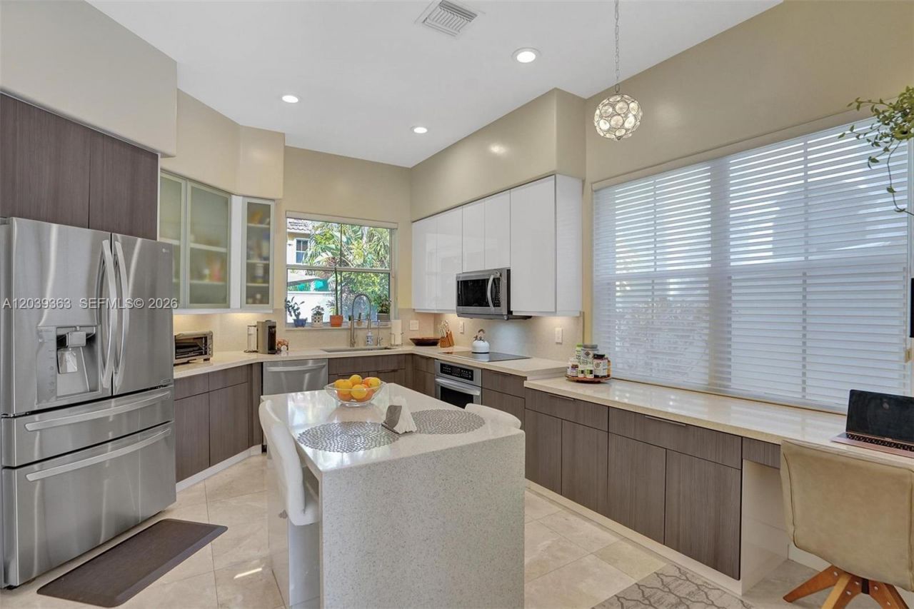 1529 Shoreline Way , Unit 1529, Hollywood, FL 33019 Photo