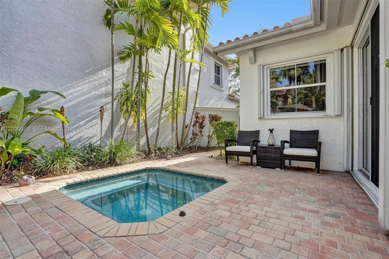 1529 Shoreline Way , Unit 1529, Hollywood, FL 33019 Photo