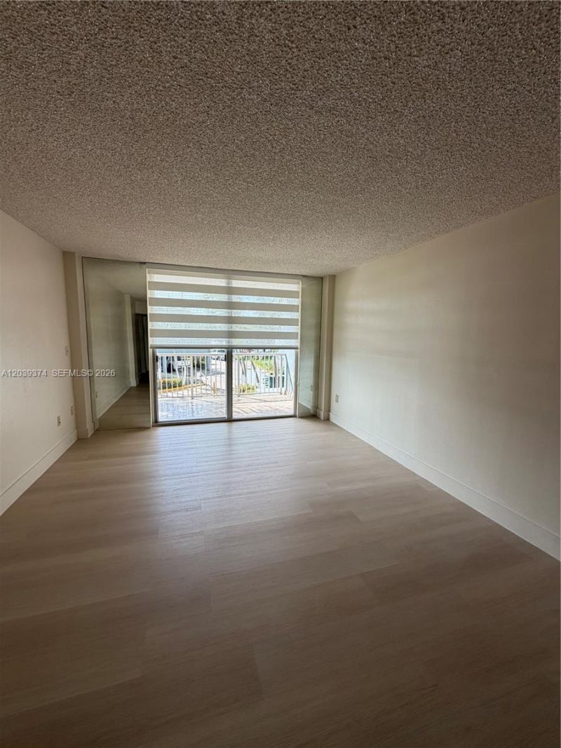 1800 NW 24th Ave, Unit 220, Miami, FL 33125 Photo