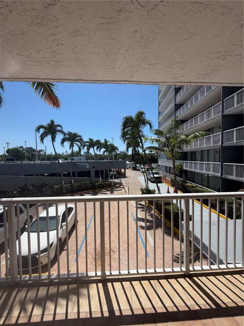 1800 NW 24th Ave, Unit 220, Miami, FL 33125 Photo