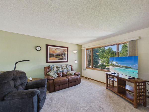 4335 Valley Drive NW, Rochester, MN 55901