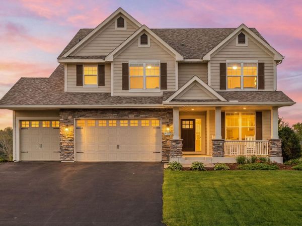 8957 Lakeside Drive , Victoria, MN 55386