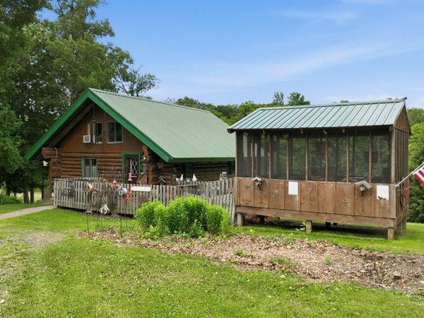2458 8 1/2 8 3/4 Street, Cumberland, WI 54829