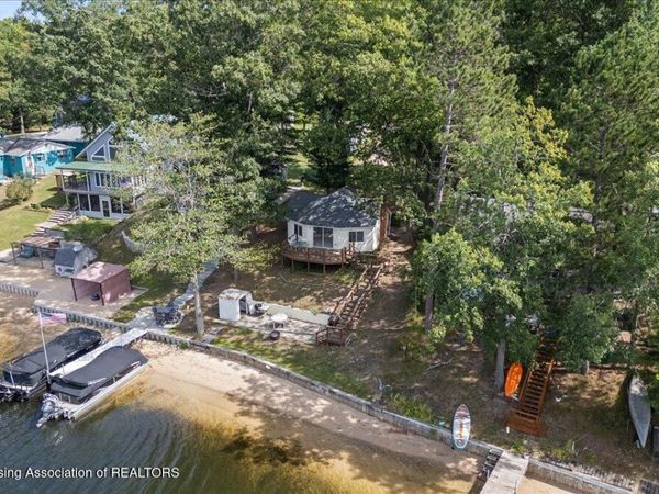 646 E Forest Boulevard, Lake, MI 48632
