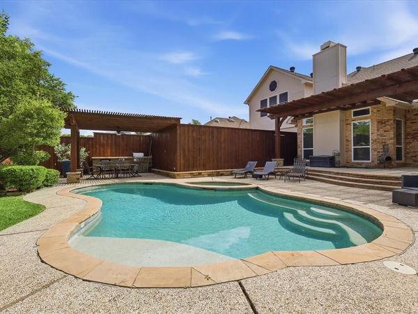 3207 Willow Ridge Trail, Carrollton, TX 75007