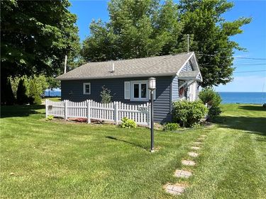 13283 Lakeside Park Road, Waterport, NY 14571