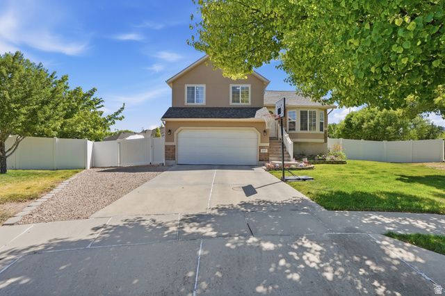 3557 W Lillehammer Cir, Taylorsville, UT 84129 Main Photo
