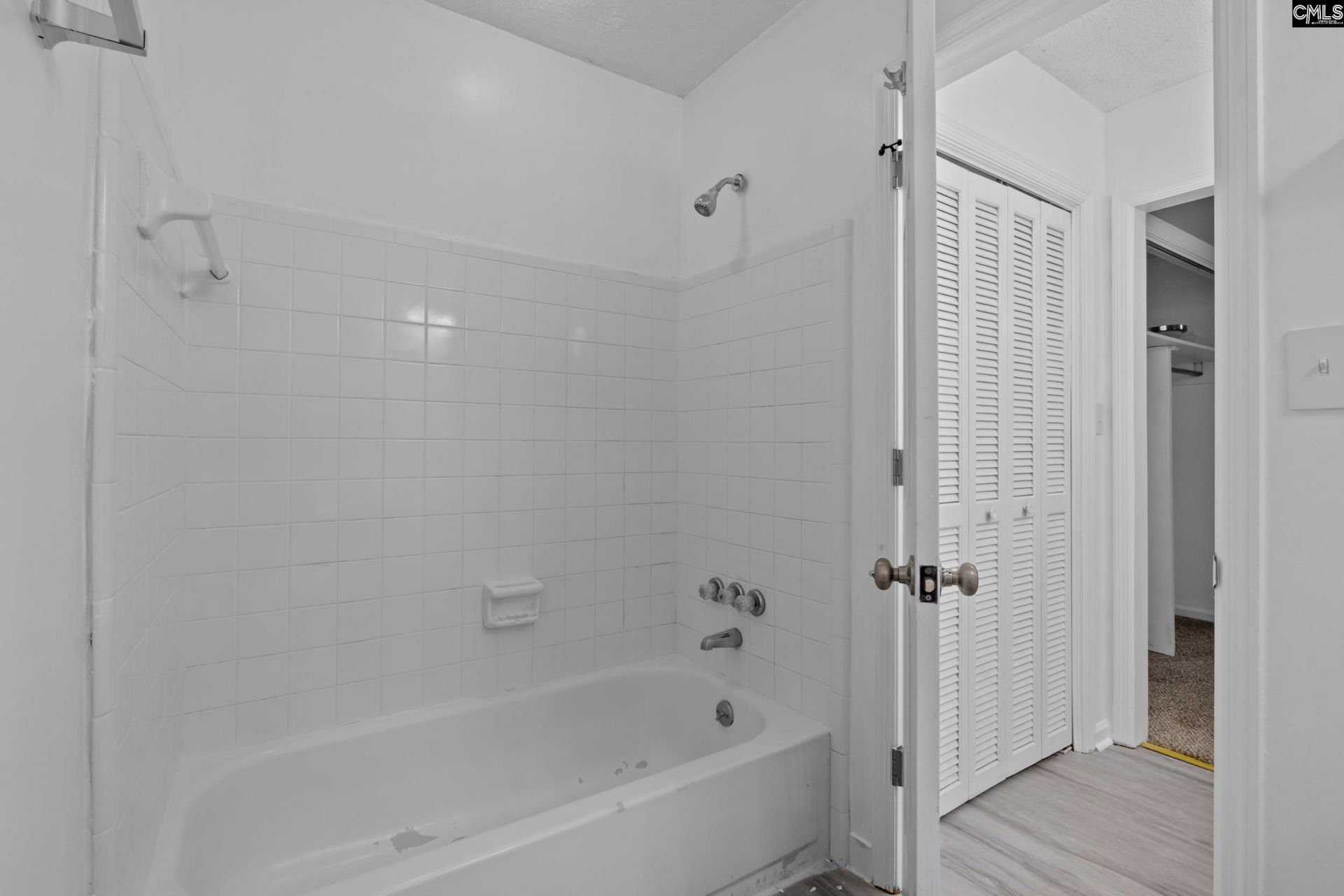 509 Wallace Way  Photo 18