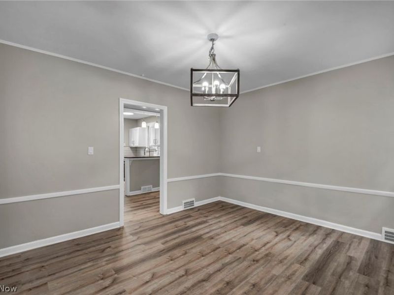 2496 Saybrook Road , University Heights, OH 44118 Photo 24