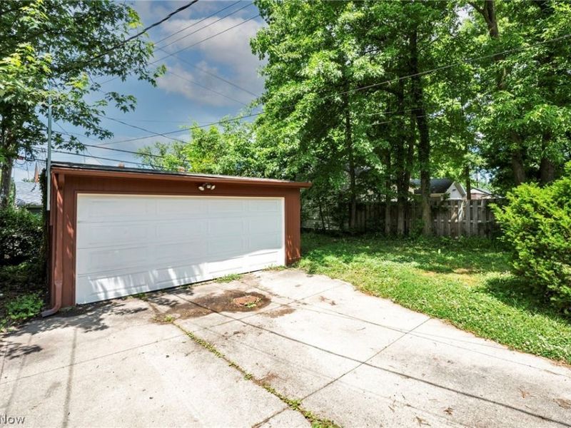 2496 Saybrook Road , University Heights, OH 44118 Photo 48