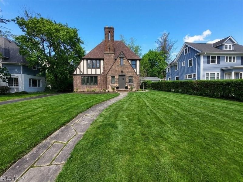3145 Huntington Road, Shaker Heights, OH 44120 Photo 2