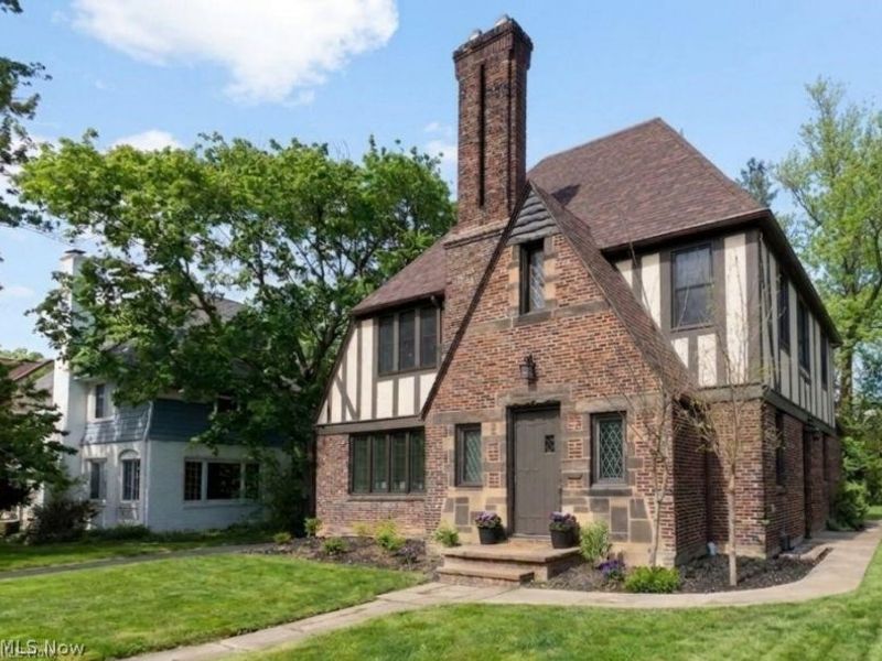 3145 Huntington Road, Shaker Heights, OH 44120 Photo 3