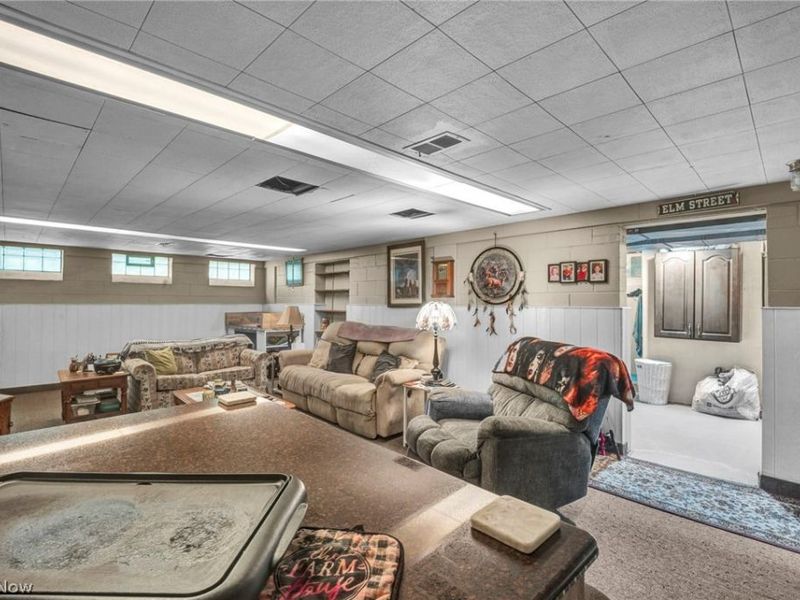 301 E 317th Street , Willowick, OH 44095 Photo 21
