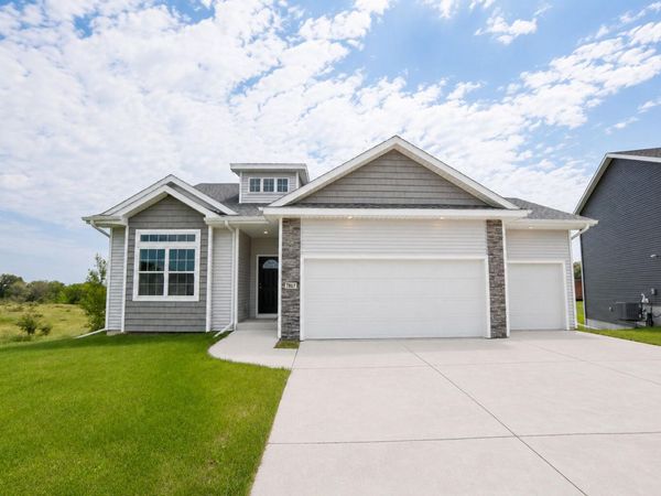 7807 SE 2nd Street, Des Moines, IA 50315