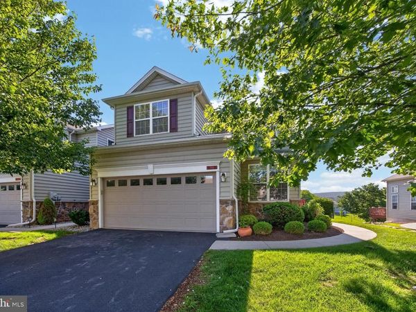 204 RIDGEVIEW DRIVE , MORGANTOWN, PA 19543