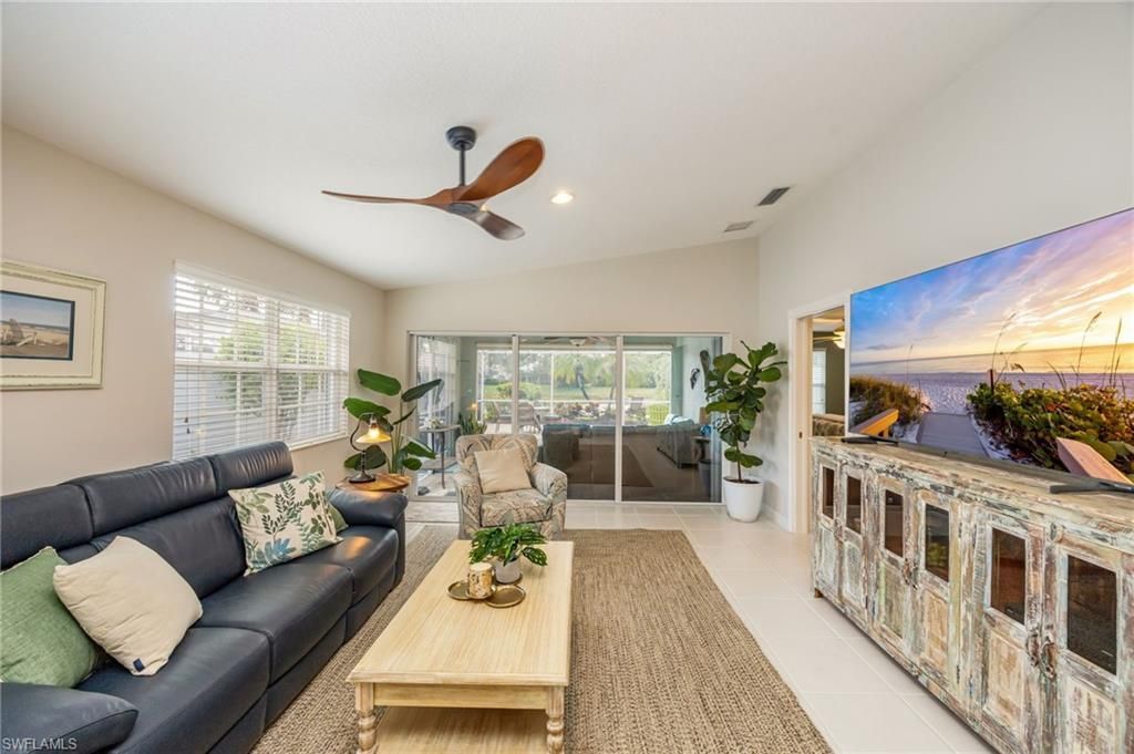 3006 Futuna Ln, Naples, FL 34119 Photo