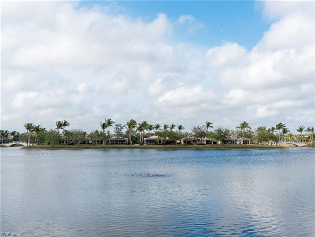 3006 Futuna Ln, Naples, FL 34119 Photo