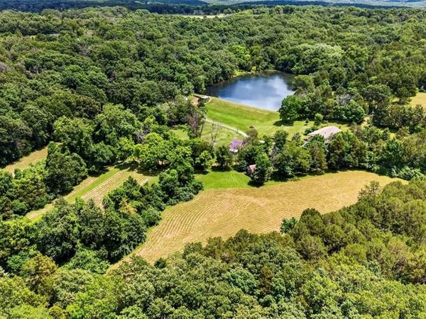 8403 E Forest Hills Drive, Dittmer, MO 63023