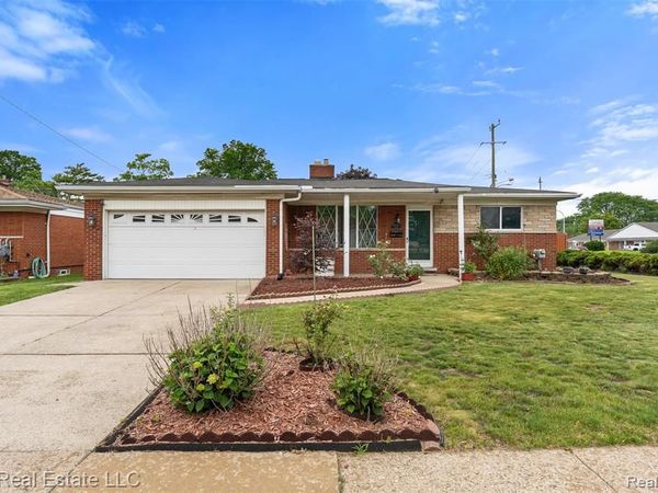 28987 James Drive, Warren, MI 48092