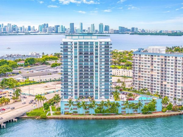 1881 79th St Cswy , Unit 2106, North Bay Village, FL 33141