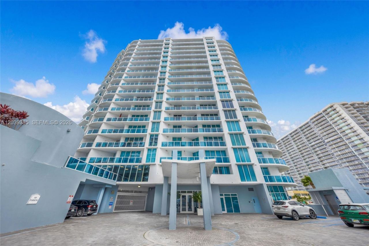 1881 79th St Cswy, Unit 2106-1, North Bay Village, FL 33141 Photo