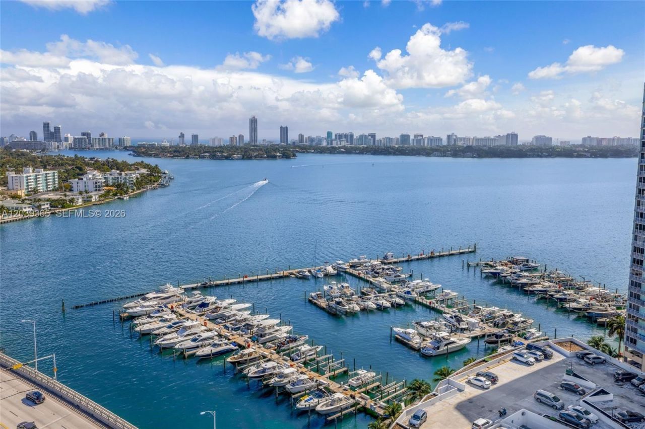 1881 79th St Cswy, Unit 2106-1, North Bay Village, FL 33141 Photo