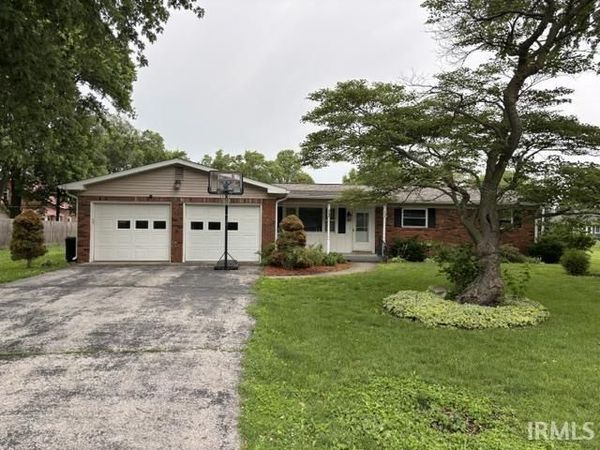 1009 E 7th Street, Fowler, IN 47944