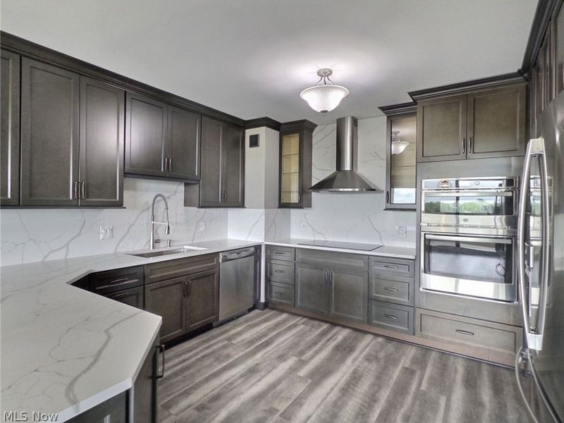 1 Bratenahl Place, Unit 802, Bratenahl, OH 44108 Photo 6