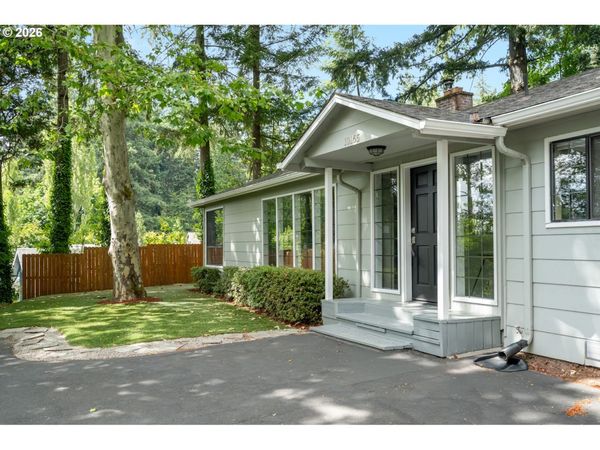 10165 SW WALKER RD, Beaverton, OR 97005