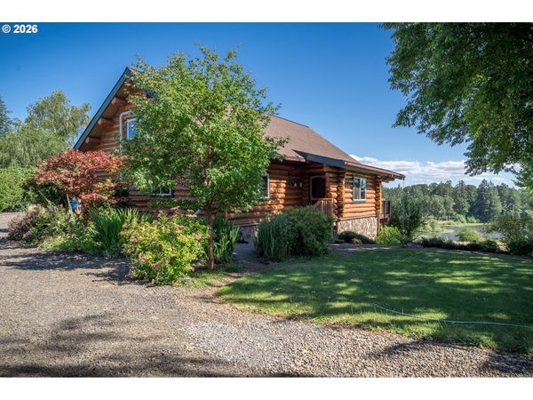 10232 LIBERTY S RD, Salem, OR 97306