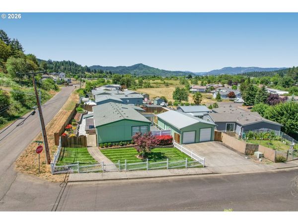 845 SEA ST, Sutherlin, OR 97479