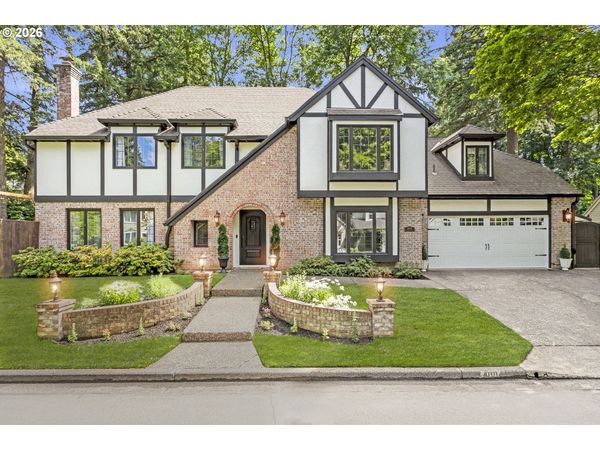 4004 MELISSA DR, Lake Oswego, OR 97034