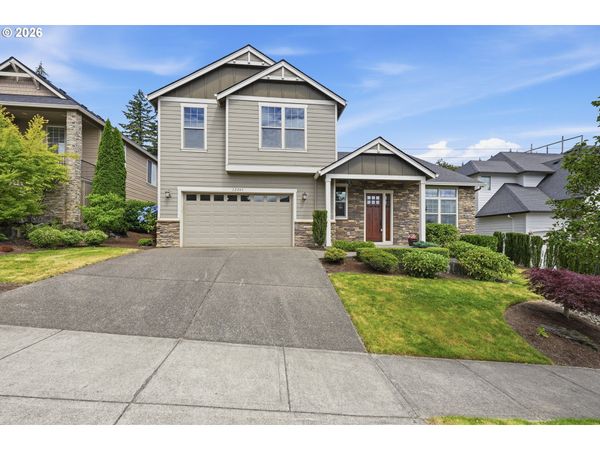 12261 SE BARI AVE, Happy Valley, OR 97086
