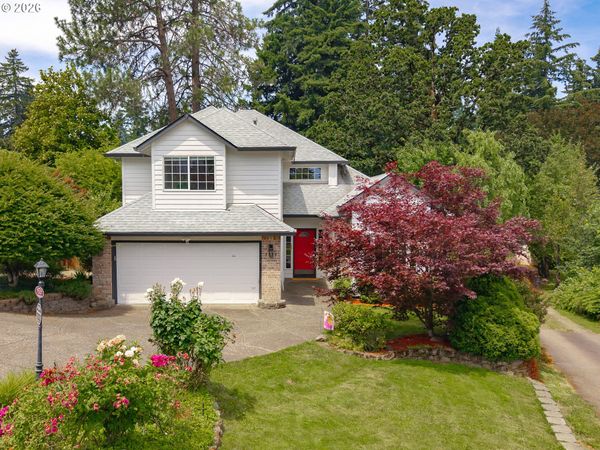 7117 SE PAMRICK LN, Milwaukie, OR 97267