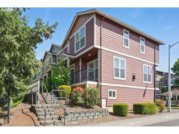 2799 SE PALMER CT, Hillsboro, OR 97123