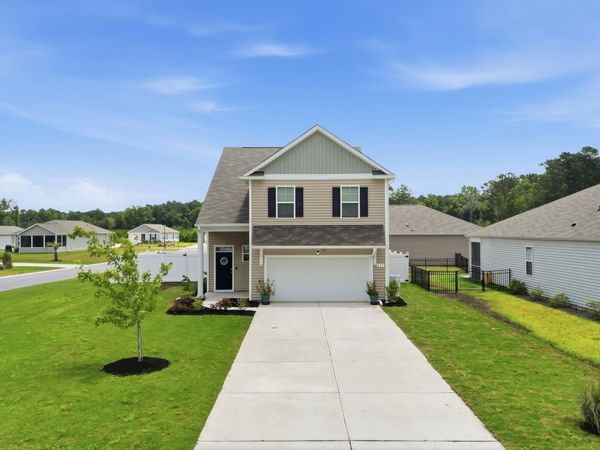 427 Samara Dr., Longs, SC 29568
